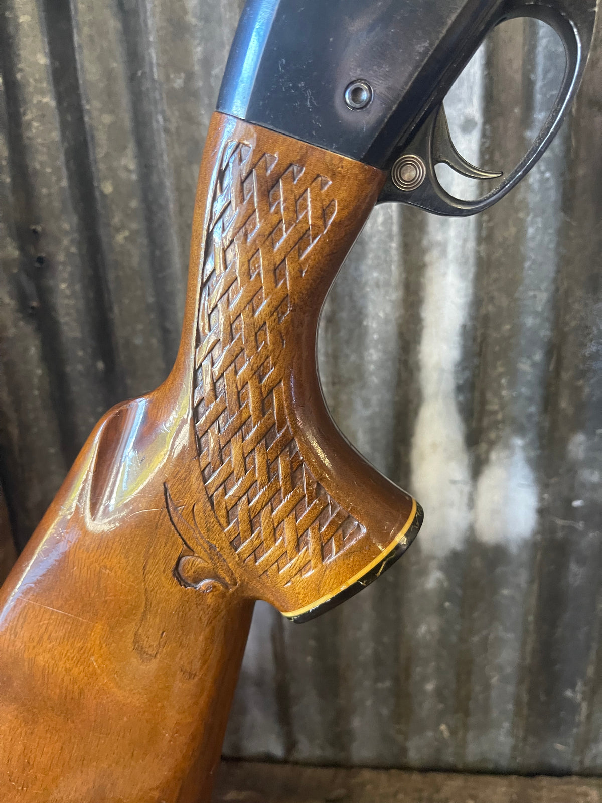 Remington Model 700 BDL Deluxe .30-06 Springfield – Basketweave Stock – Classic Hunting Rifle