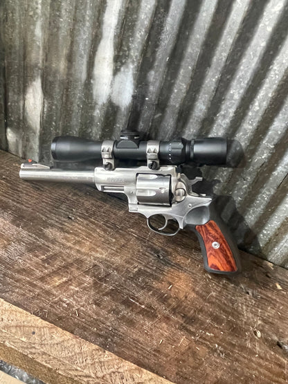 Ruger Super Redhawk .44 Magnum – Stainless – Scoped w/ Bushnell Optic