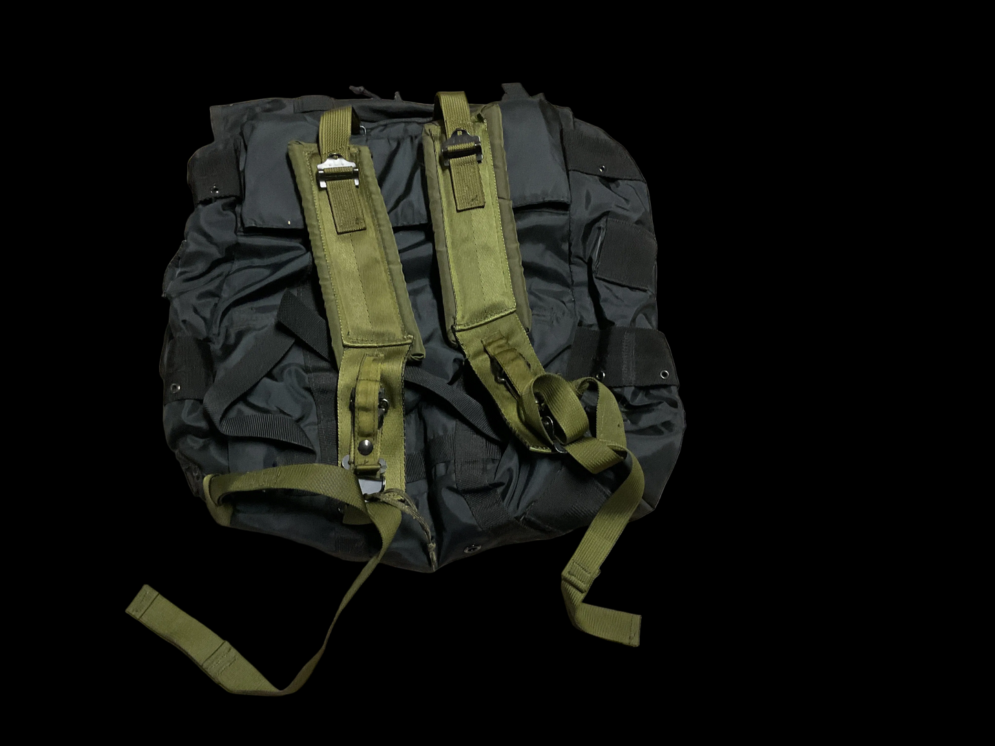 Vietnam Era Paratrooper Deployment/Drop Bag