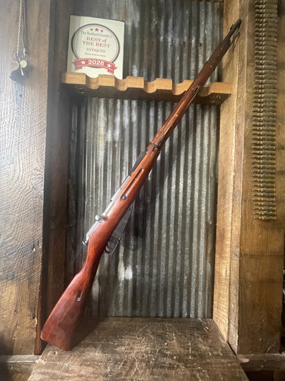 1943 Izhevsk Mosin-Nagant Model 91/30 – 7.62x54R – Bayonet Included – Good Bore