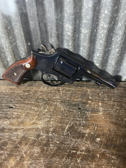 Smith & Wesson Model 10-5 .38 Special 4” Revolver – Excellent Condition