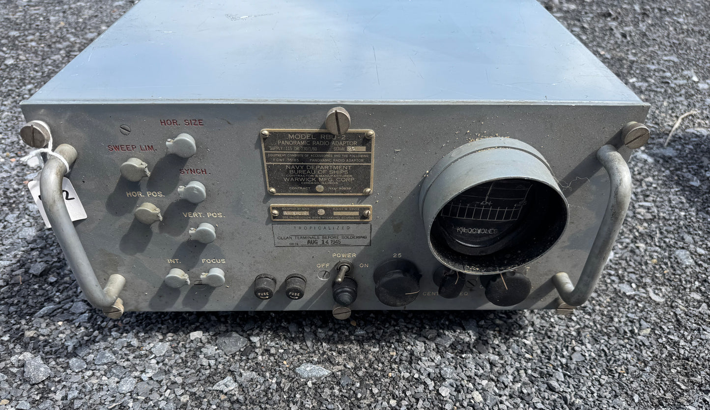 WWII U.S. Navy RBU-2 Panoramic Radio Adaptor / Spectrum Analyzer – Bureau of Ships – Warwick Mfg. Corp.
