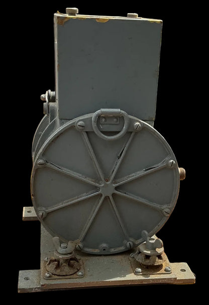 WWII U.S. Navy Radar Test Equipment OBU-3 – Echo Box Assembly – Bureau of Ships