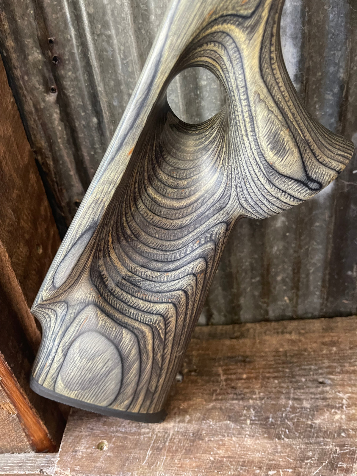 Howa Model 1500 Stainless .30-06 – Boyd’s Thumbhole Laminate – Leupold Vari-X III 4.5-14x40