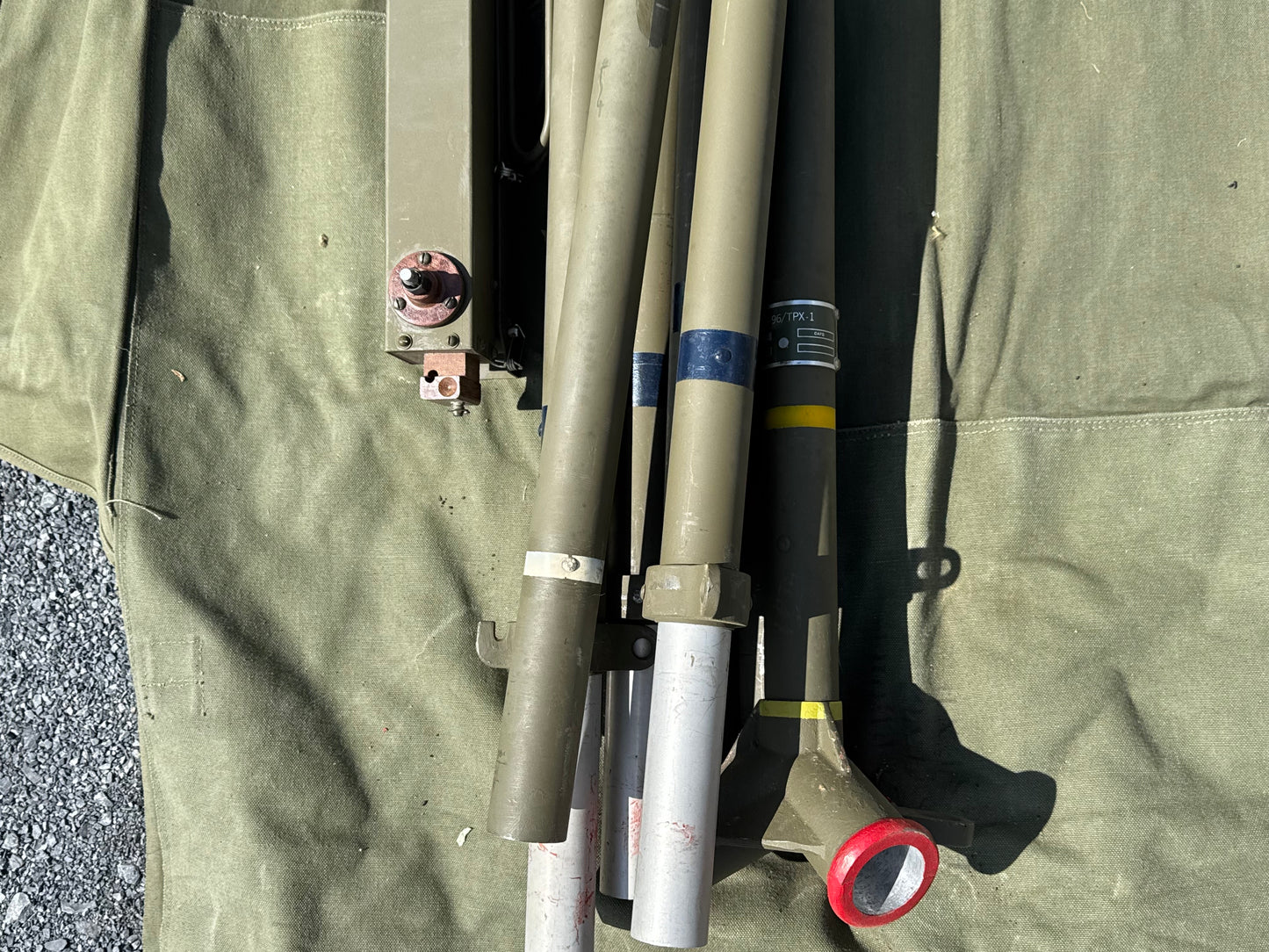 U.S. Military AN/TPX-1 Radar Antenna System Mast Kit w/ Canvas Roll