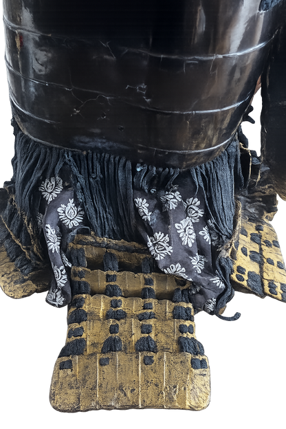 Original Japanese Samurai Armor with Maru ni Daki Omodaka Clan Crest