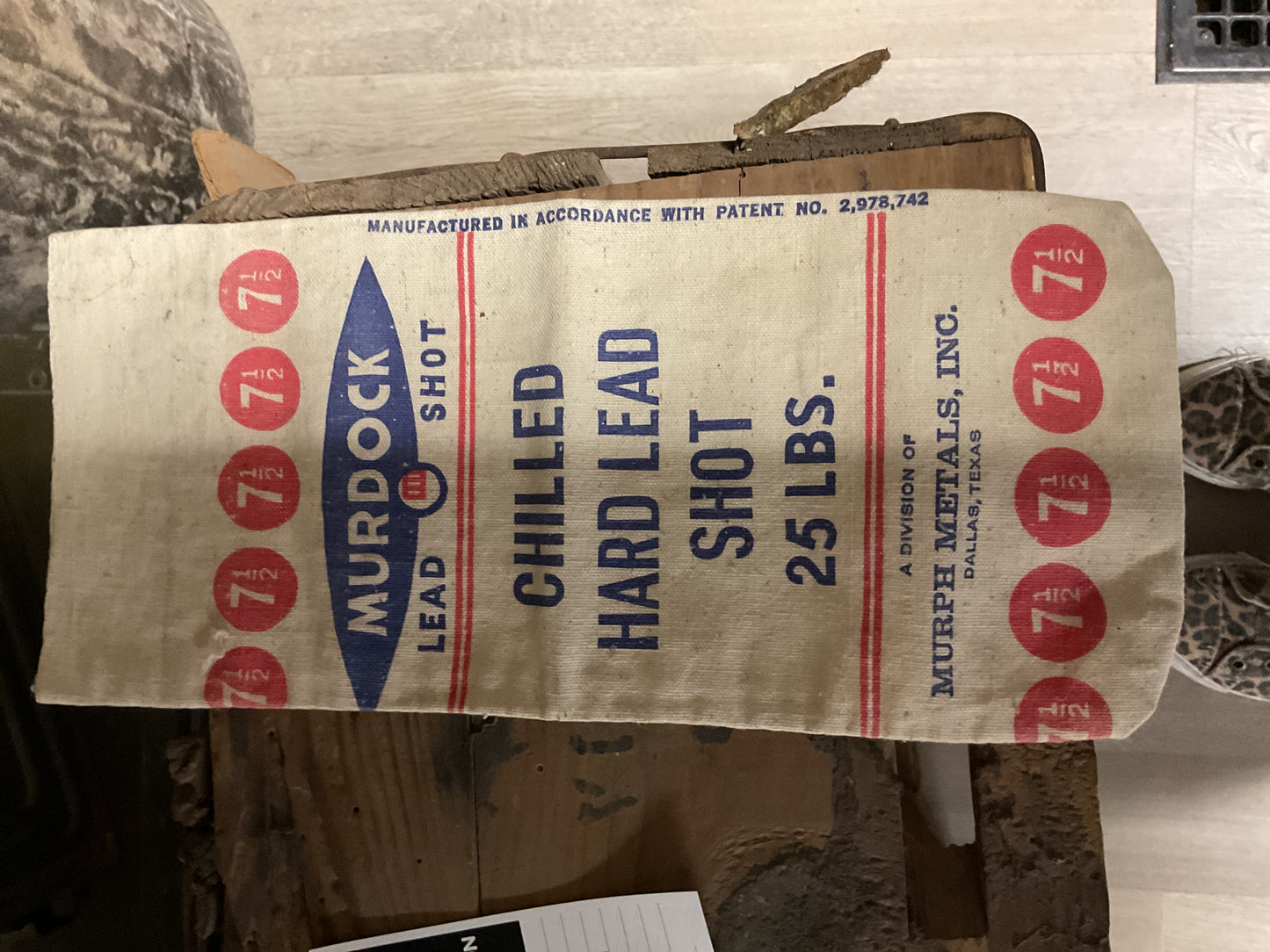Vintage Murdoch Led Shot Bag