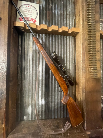 Weatherby Mark V Deluxe 6.5-300 Weatherby Magnum – 26” Barrel – Leupold Vari-X III 3.5-10x Scope – Japanese Made
