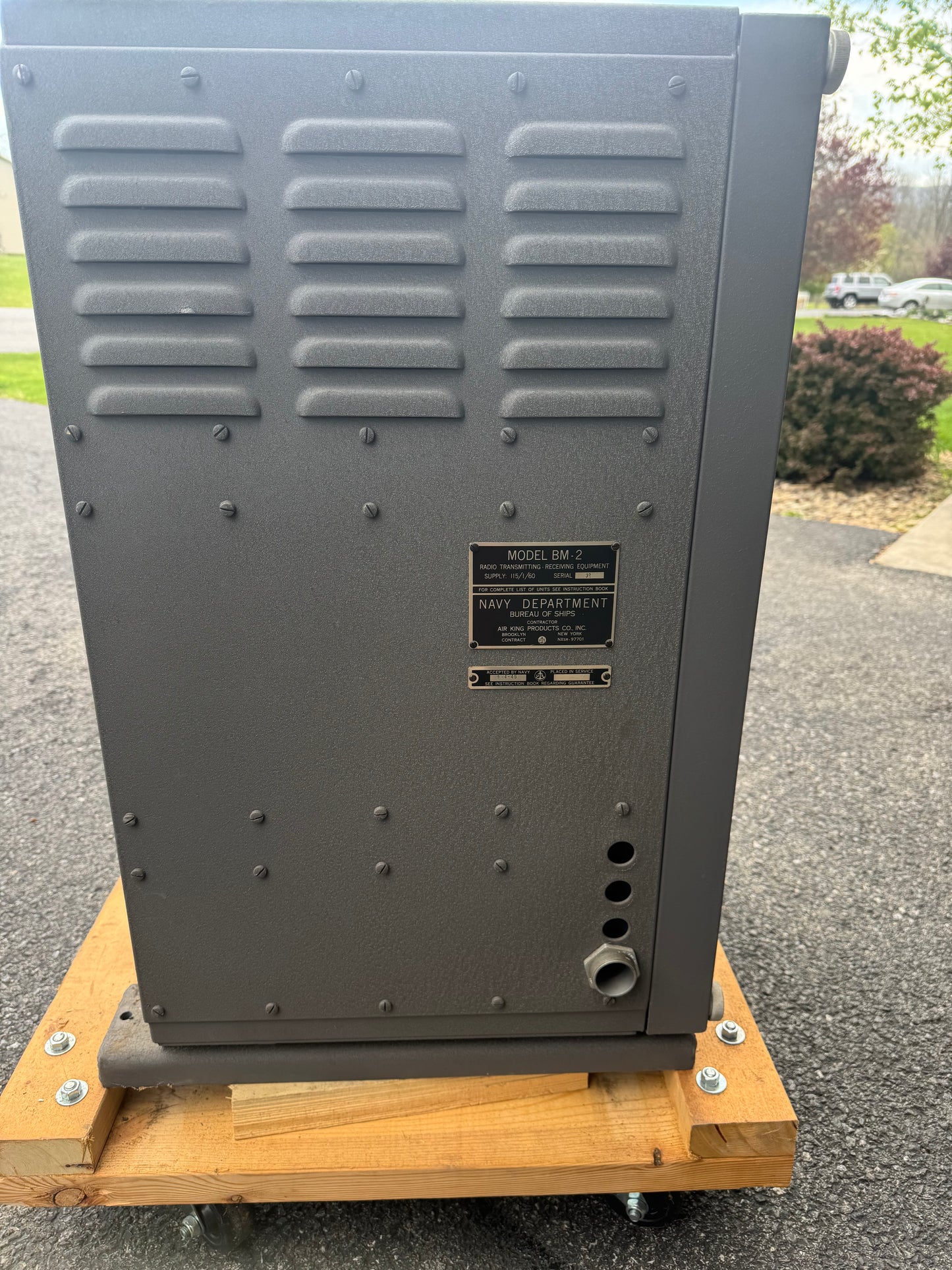 WWII U.S. Navy Bureau of Ships Model BM-2 radio transmitting/receiving equipment cabinet