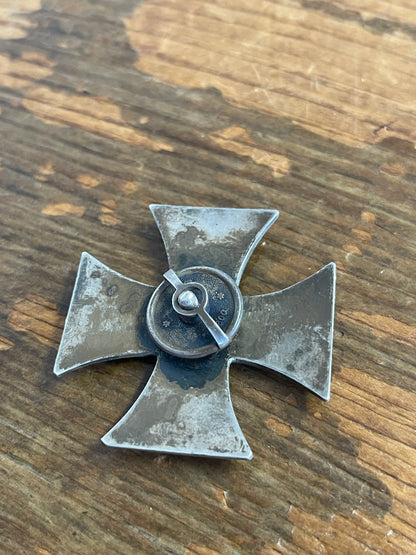 Original WWI Imperial German 1914 Iron Cross 1st Class – 800 Silver Screwback – Three-Piece Construction