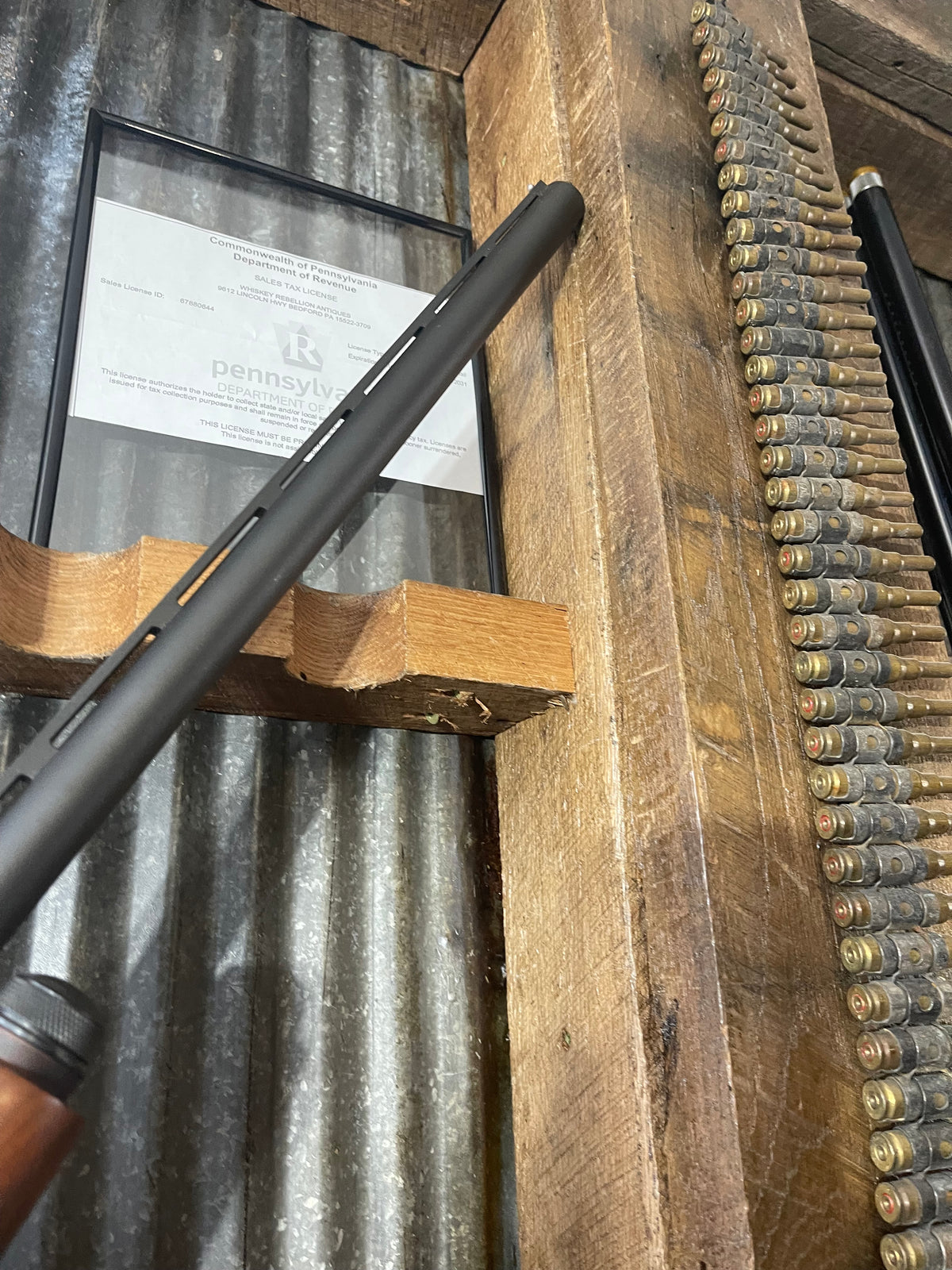 Remington 870 Express Magnum 12 Gauge – Vent Rib – Wood Furniture