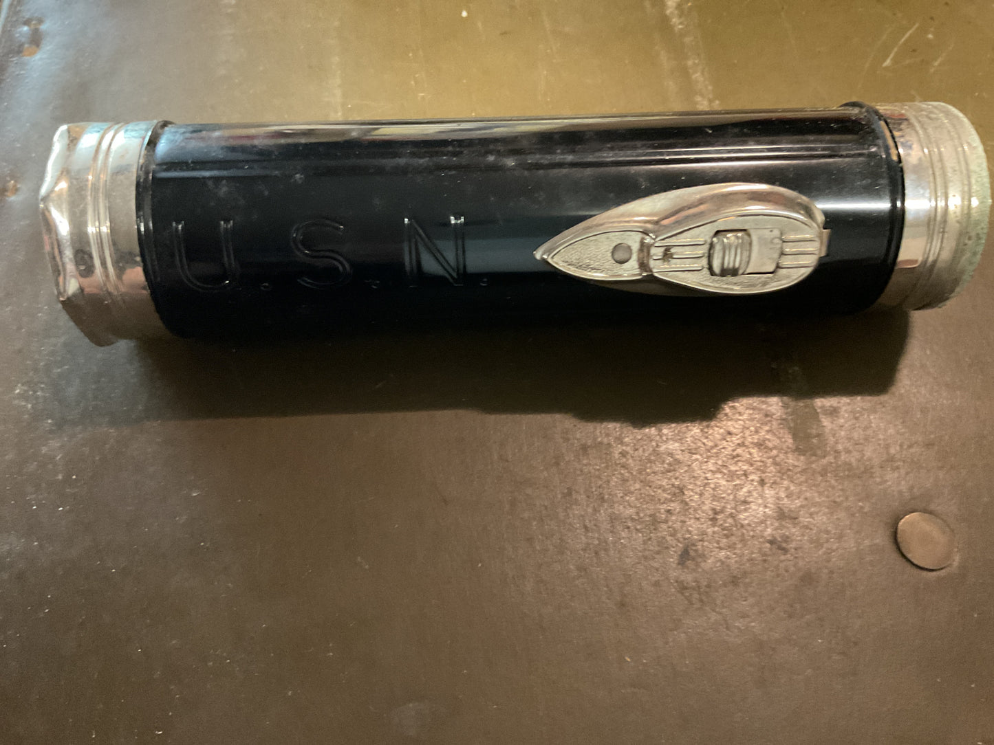 VINTAGE US Navy Flashlight Bridgeport Metal Goods co.