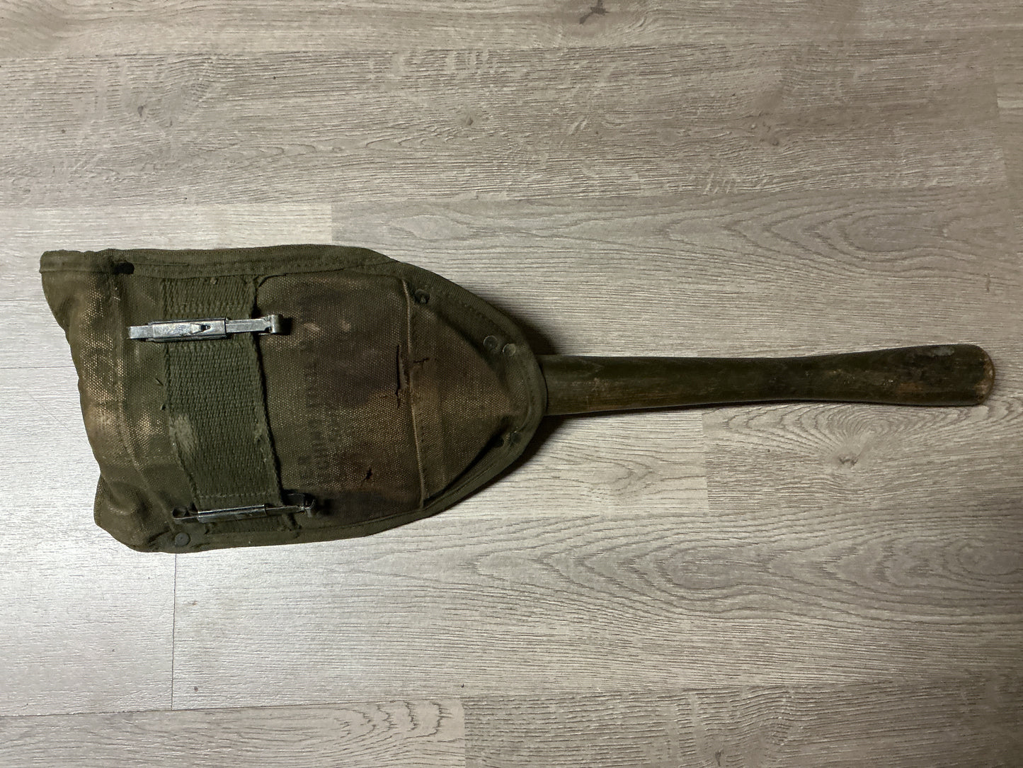 Original U.S. Military Ames 1966 VietnamFolding Entrenching Tool E-Tool w/ Cover Also Marked