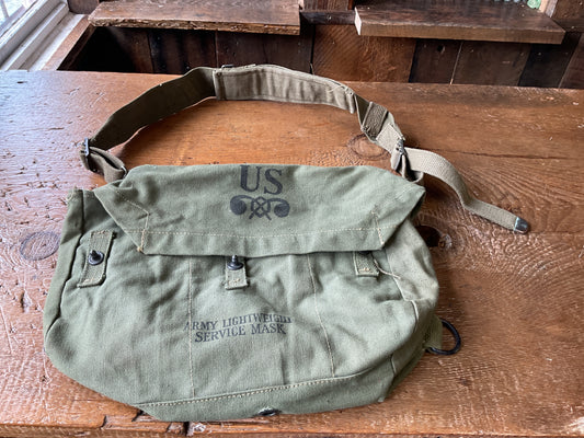 U.S.  M6 Gas Mask Bag