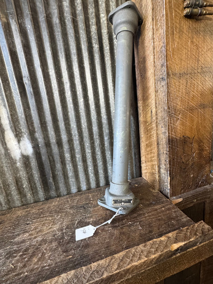 WWII U.S. Army Air Forces AT-50/U Aircraft Antenna Mast – Original Military Radio Antenna