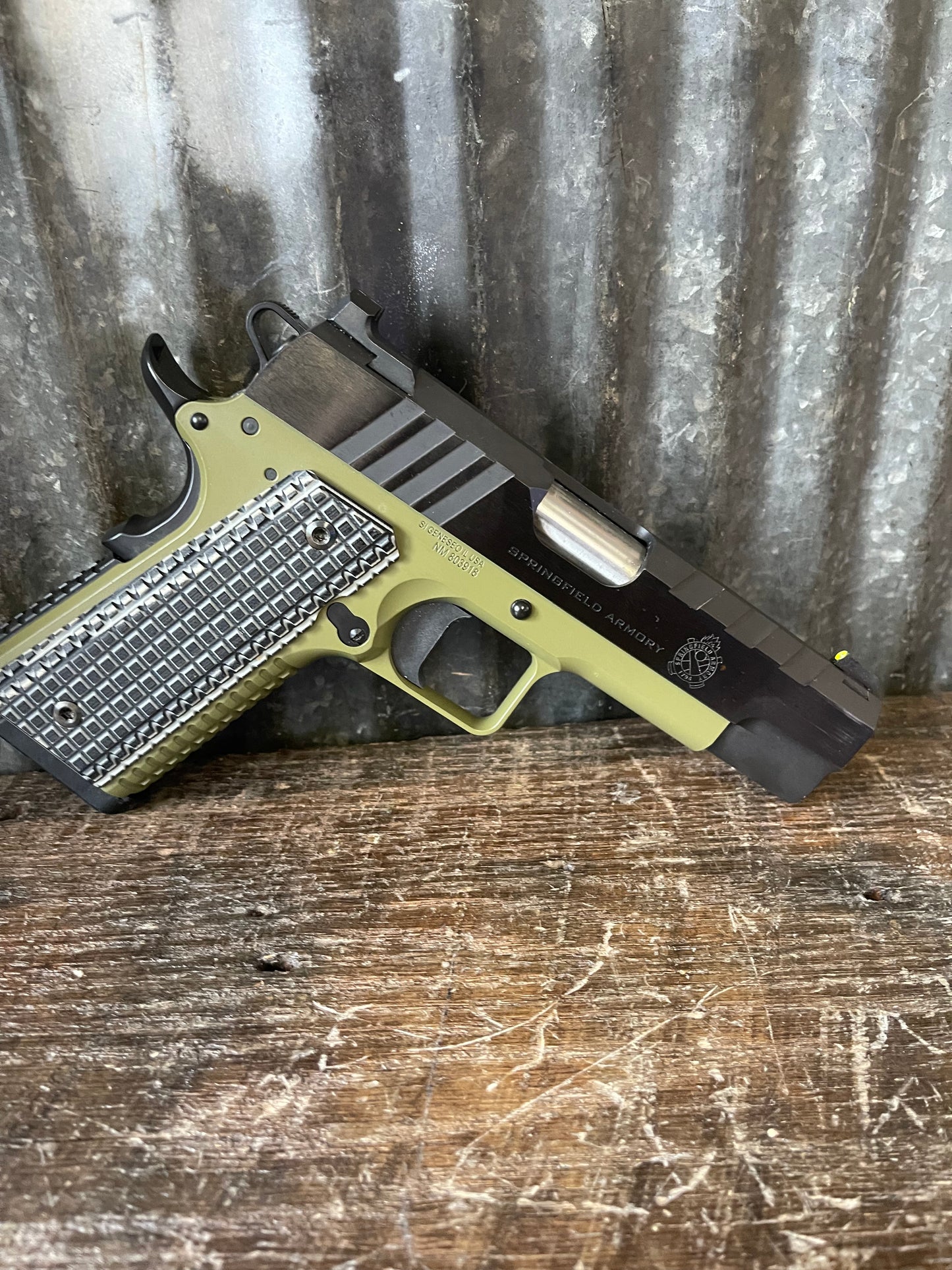 Springfield Armory Emissary Commander 1911 .45 ACP – Bazooka Green w/ Box