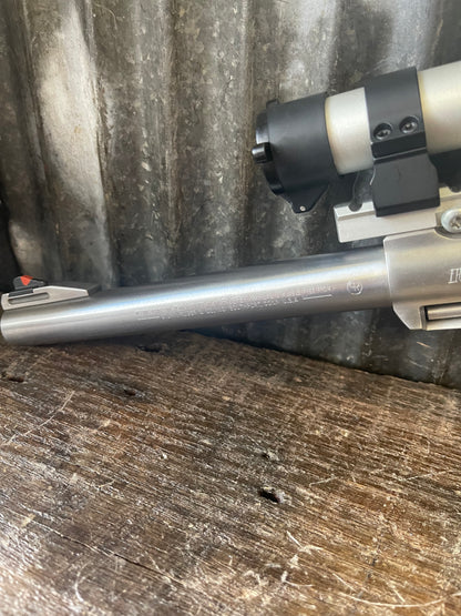 Ruger Super Redhawk .44 Magnum 9.5” Stainless Revolver Package – Leupold M8 Scope, Box & Holsters