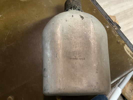 1953 Canteen no Cover (w)