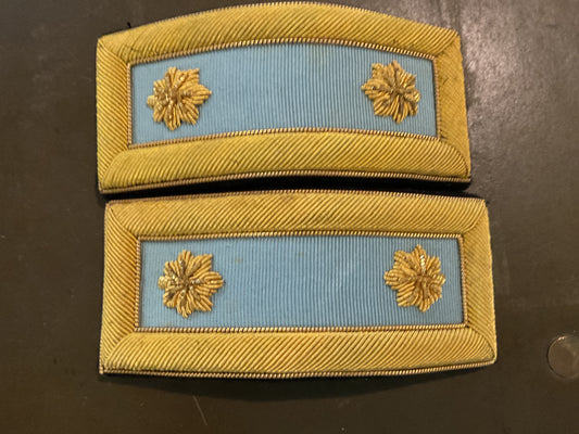 Major Shoulder Boards