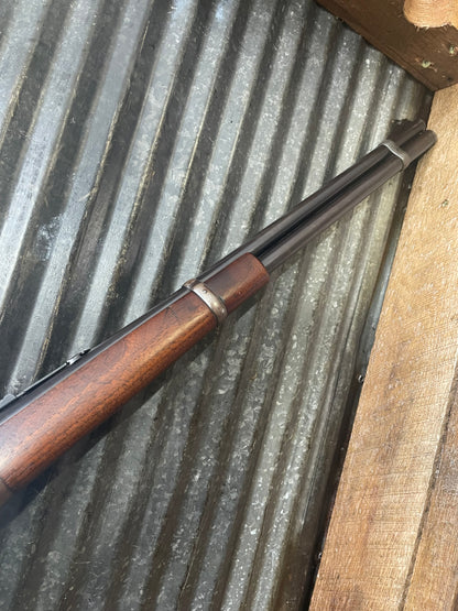 Winchester Model 1894 Carbine – .30 WCF (.30-30) – 1940 Production – Pre-64 Classic