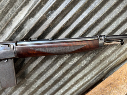 Winchester 1907 Deluxe .351