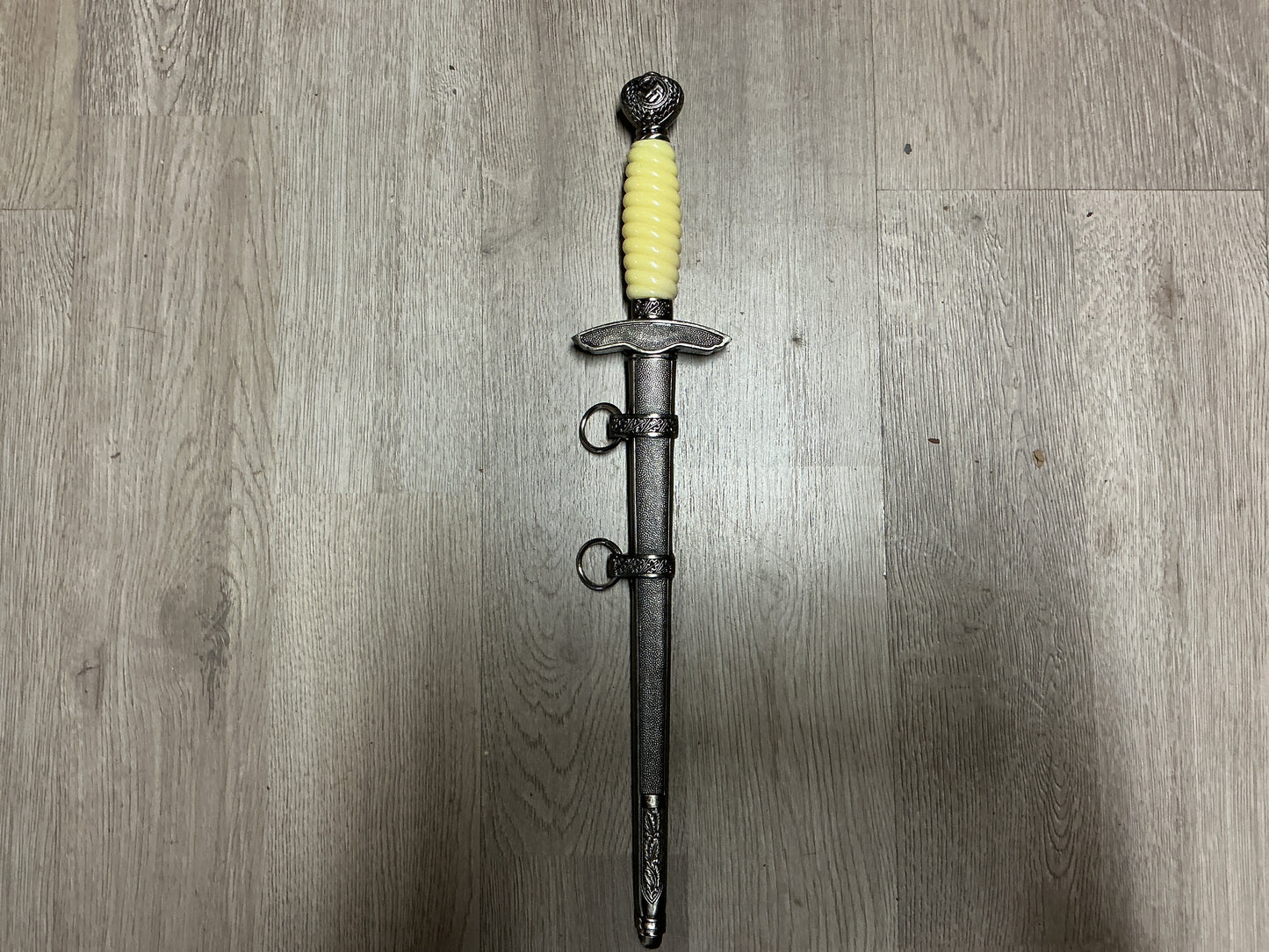 German Luftwaffe 2nd Model Dagger Replica w/Scabbard-Decorative Display Piece