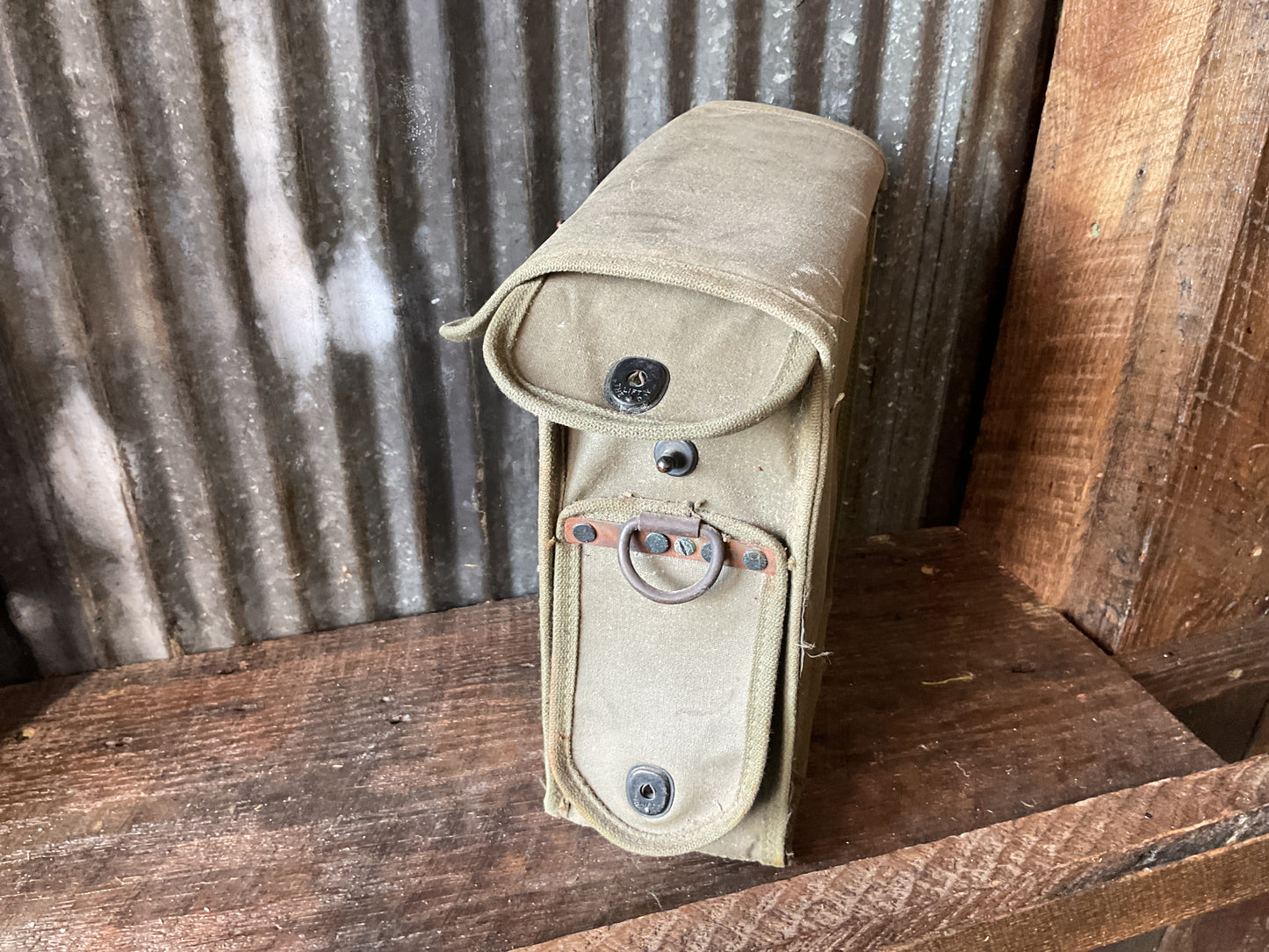 WWII US Army Signal Corps Case Telephone Set CY-1181/TT