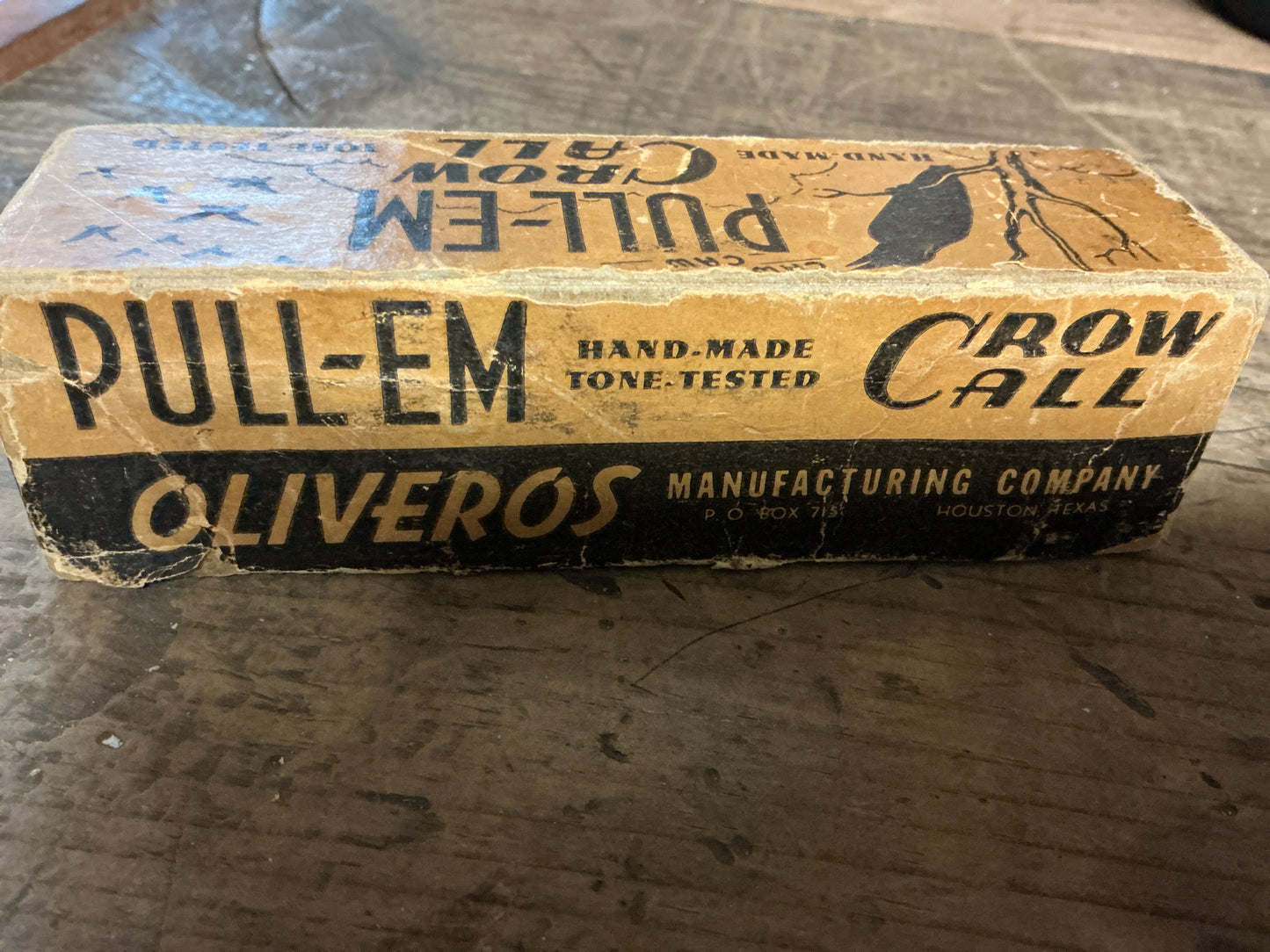 Vintage Oliver’s “Pull-Em” Crow Call w/ Original Box-Houston, Texas