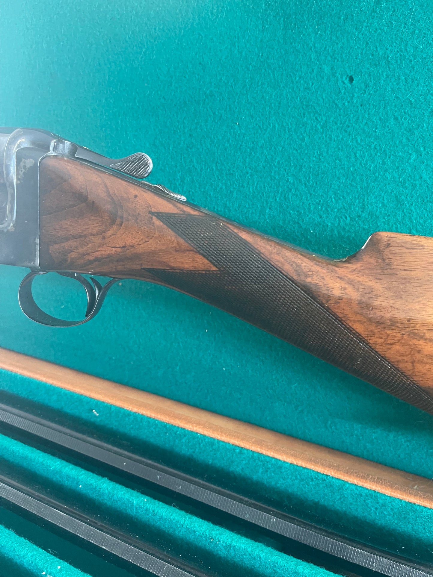 Exceptional 1950s Cosmi Brevettato Special-Order 12 Gauge – Three-Barrel Set – Case-Hardened Receiver – English Straight-Hand Stock – Original Fitted Case – Robert Foman Provenance