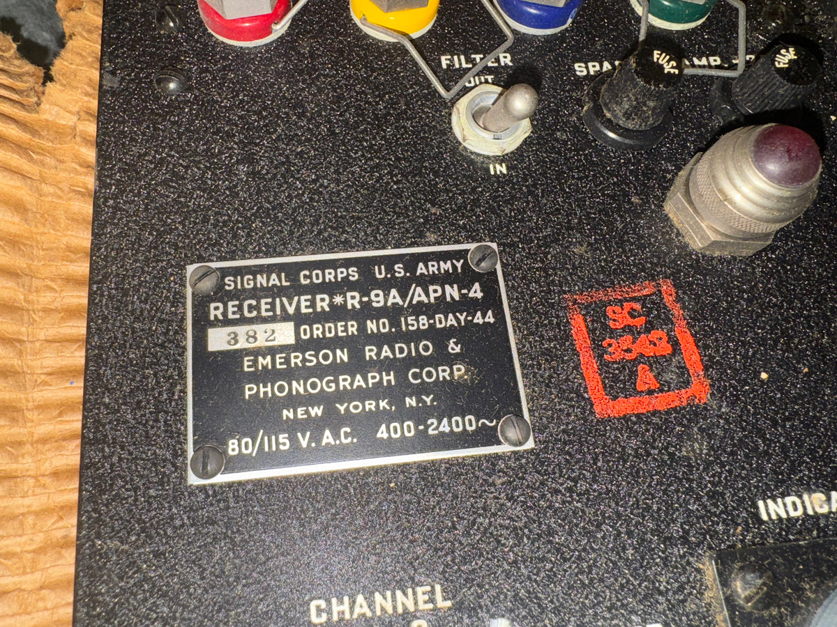 WWII U.S. Army Signal Corps R-9A/APN-4 Aircraft LORAN Receiver in Original Box
