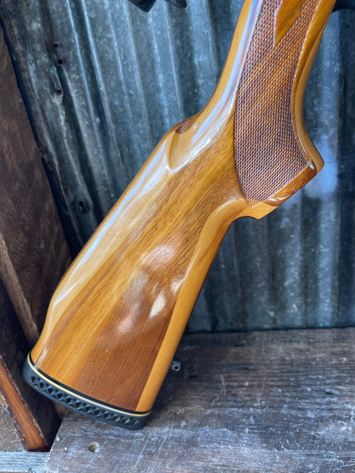 Remington Model 600 6.5mm Remington Magnum – Leupold VX-I 3-9x – Vent Rib