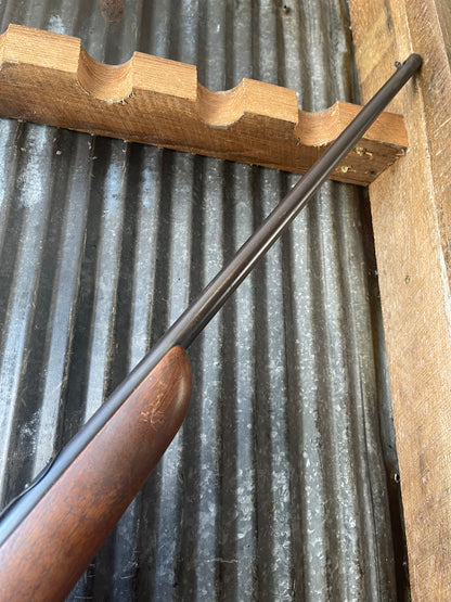 Remington 511 Scoremaster .22 Bolt Action Rifle – Tube Fed – Classic American Rimfire