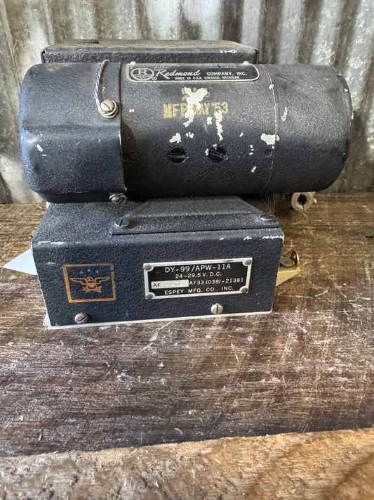Redmond DY-99/APW-11A Dynamotor 24-29.5V DC AN/APW-11A Airborne Radar Power Supply WWII