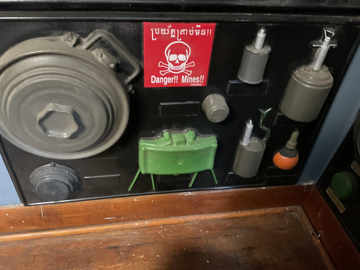 U.S. Military Mine Training Board (c)