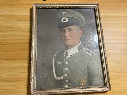 Original WWII-era German Heer Soldier Portrait-Waffenrock-SA Badge-Schutzenschnur