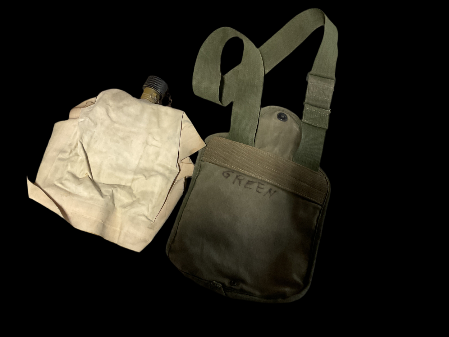 WWII Collapsible Rubber Canteen U.S. Army 1946