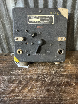 WWII U.S. Army Signal Corps Modulator MD-23/ARA-3 Aircraft Radio Unit
