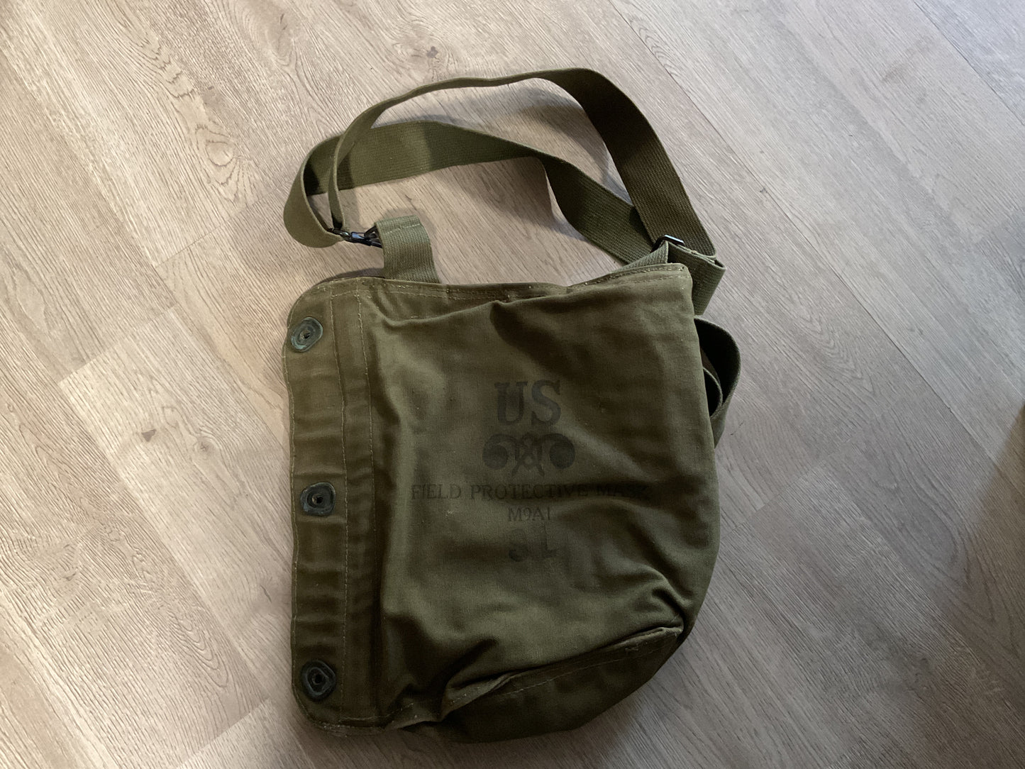 Post WWII US Gas Mask Bag