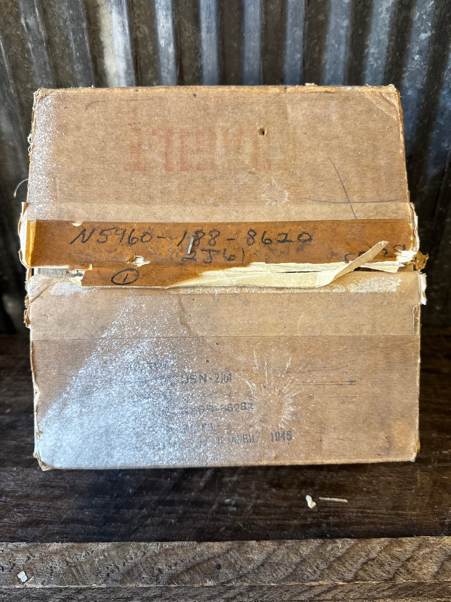 WWII U.S. Navy Radio Test Unit USN-210 – 1945 Dated – Original Box
