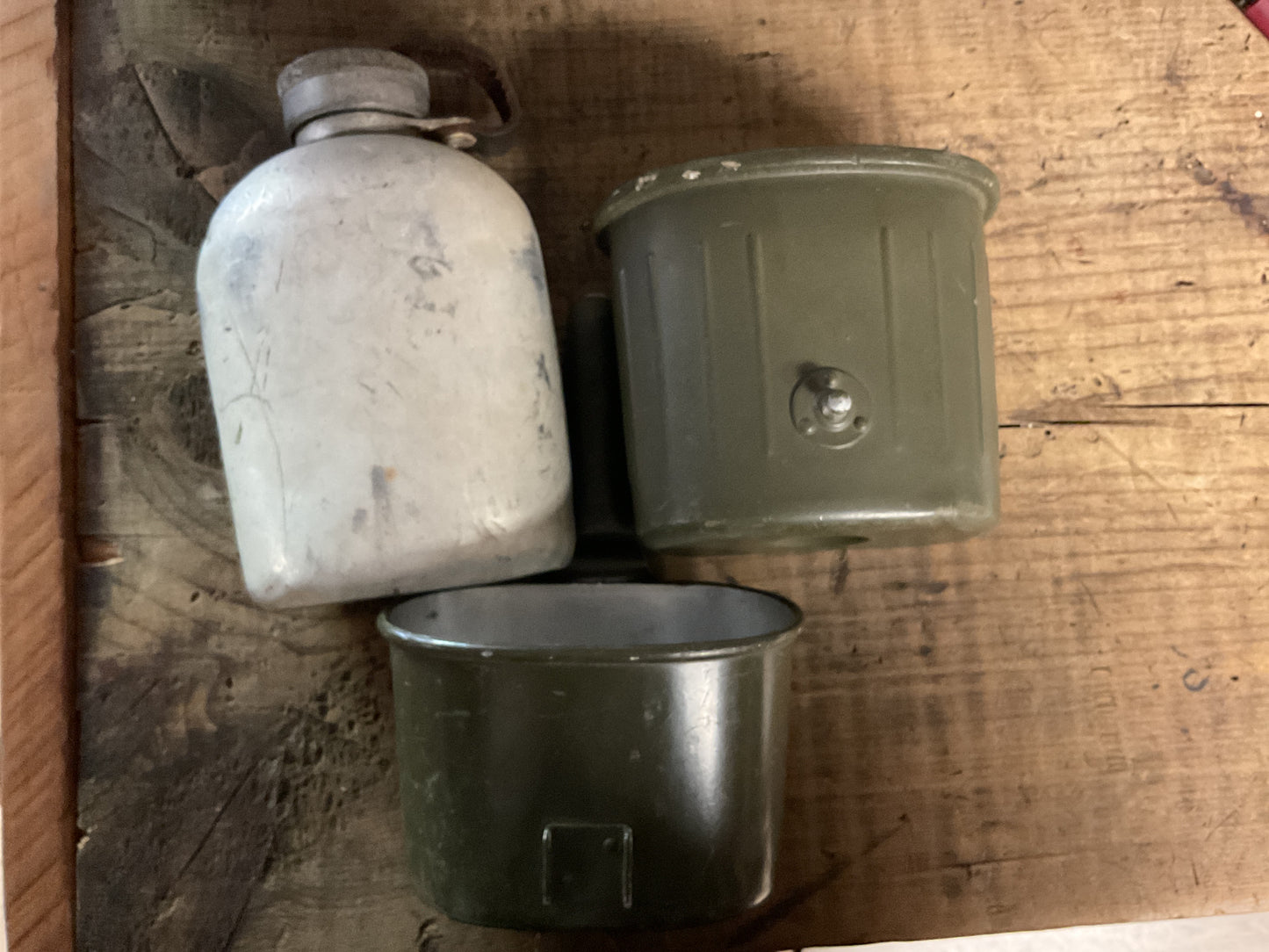 U.S. Military M1945 Enamel Canteen Cup Stove & MM Co. Aluminum Canteen-Korean War Era