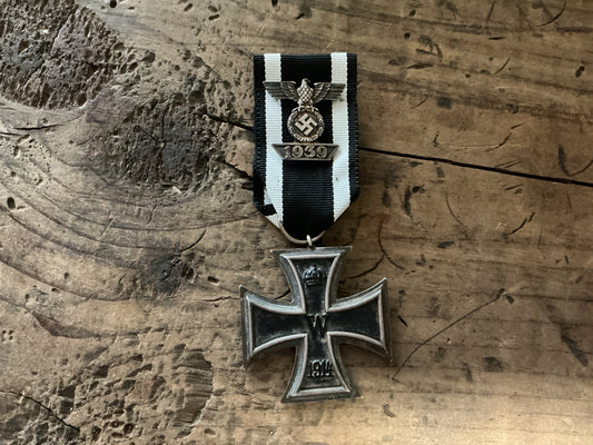 WWII Iron Cross 2nd Class (EKII) with 1939 Spange-Ring Marked