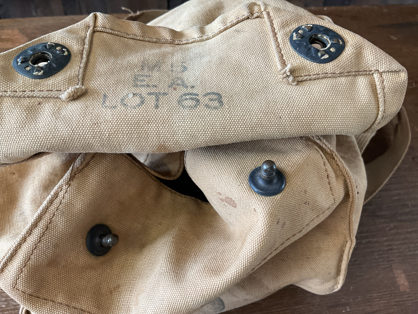 WWII US LIGHTWEIGHT SERVICE GAS MASK BAG