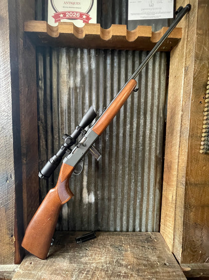 Anschütz Model 525 Semi-Automatic .22 LR Rifle w/ 3-9x Scope & 2 Magazines
