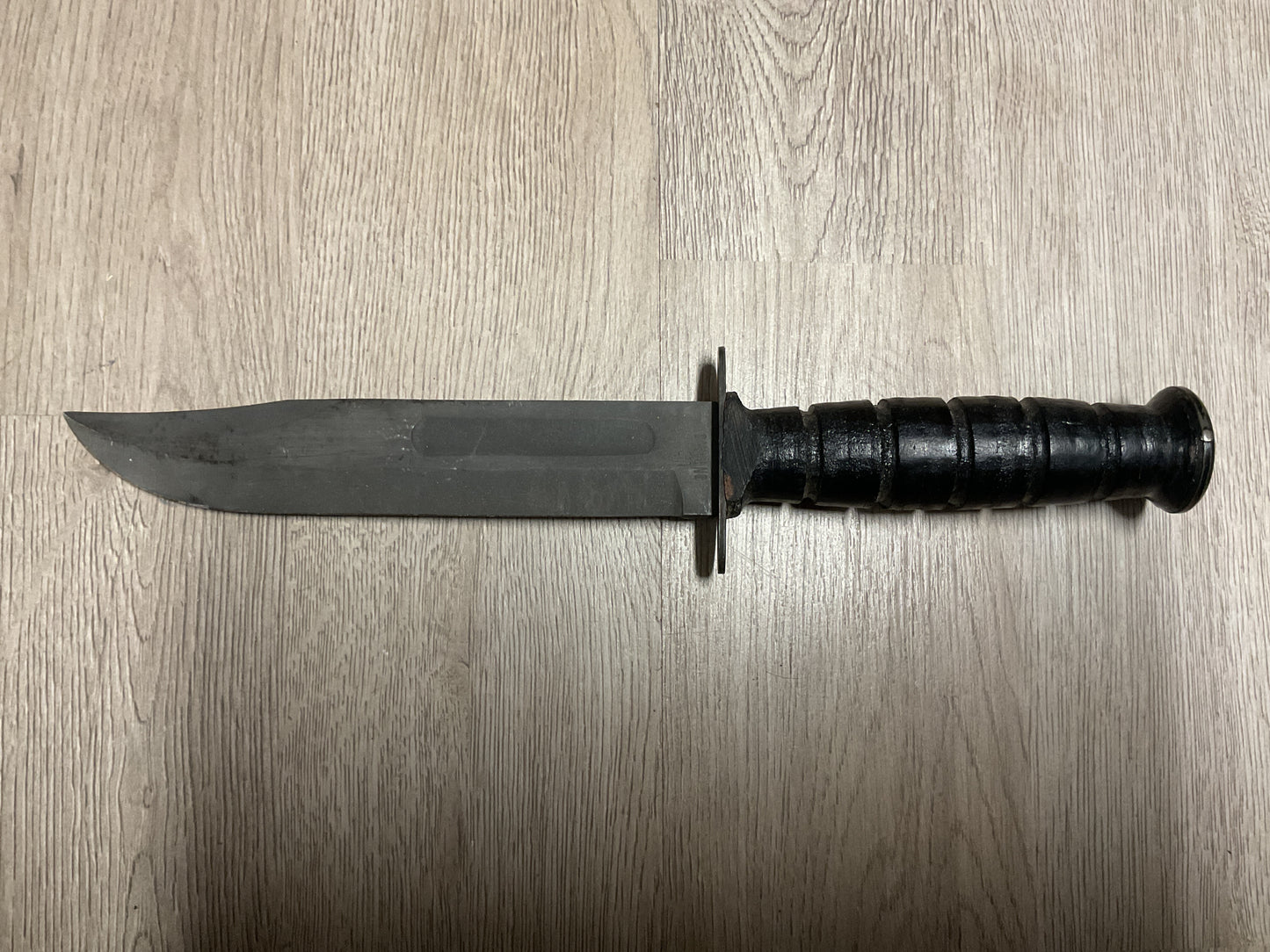 US M3 Trench Knife with Leather Scabbard