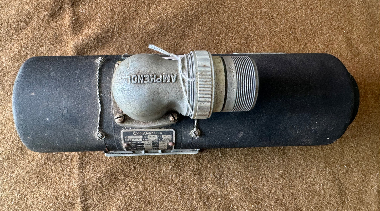 Wincharger Type CWD-21AAX Dynamotor Keyer Unit WWII U.S. Navy Aircraft Radio Power Supply