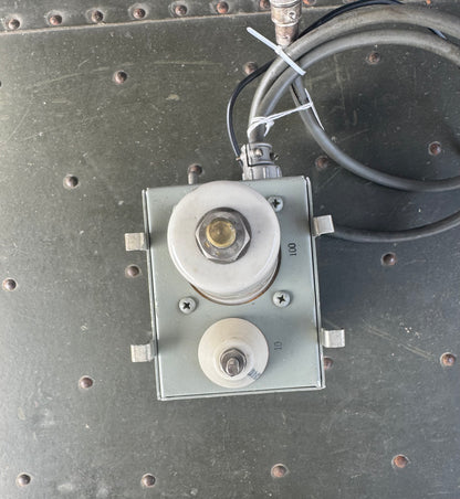 TS-89B/AP Voltage Divider
