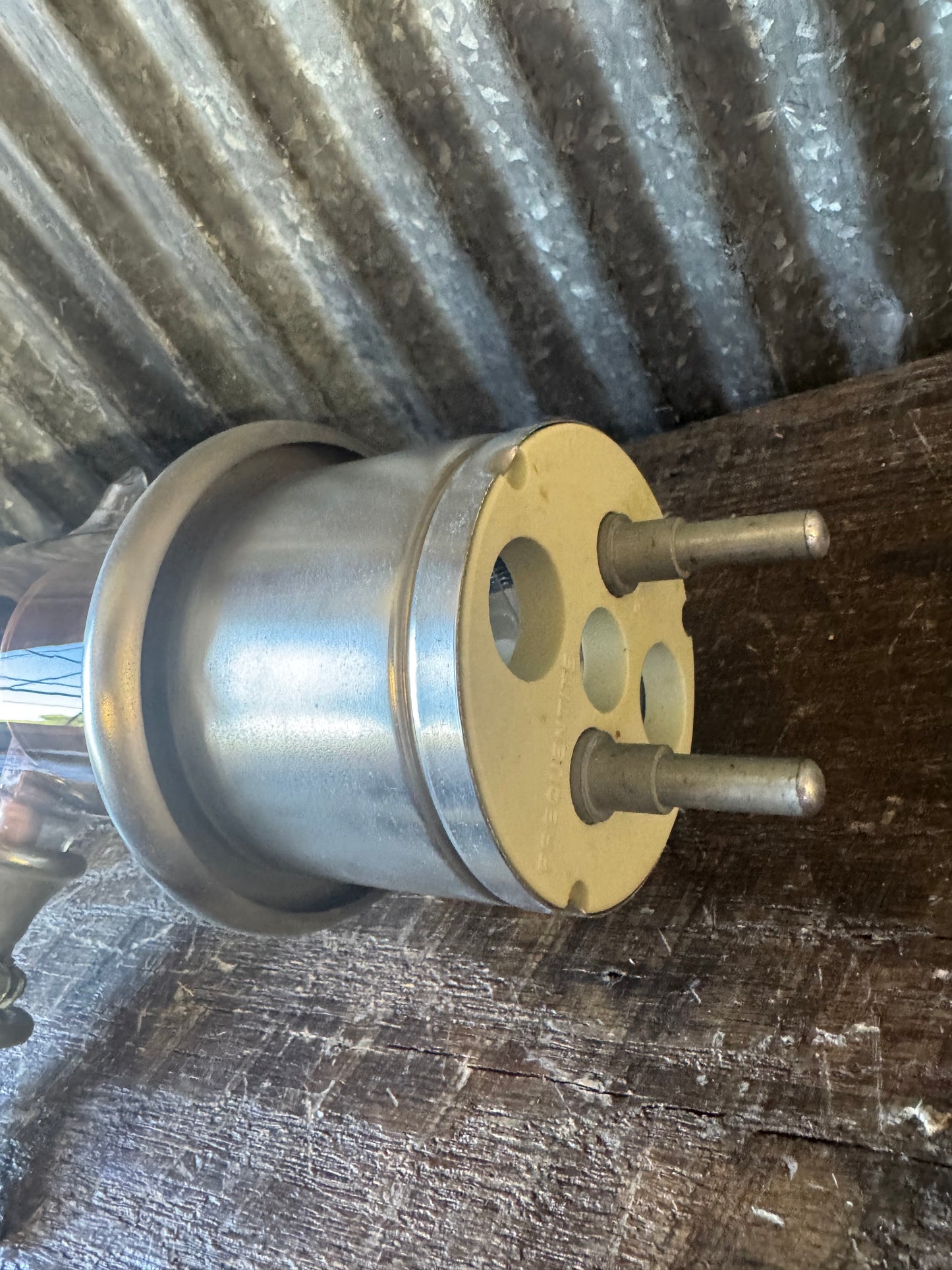 CV1098 KB/Z High-Power Radar Magnetron