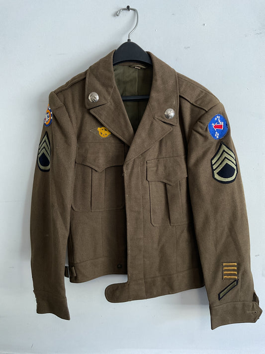 WWII U.S. Army 5th Air Corps Service Dress Jacket - Sergeant Rank with Ruptured Duck Patch - Size 34R