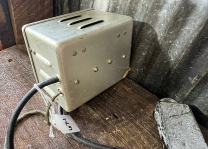 WWII Packard-Bell Model K-1 Signal Corps Pre-Amplifier – 28 Volt DC – Aircraft Communications
