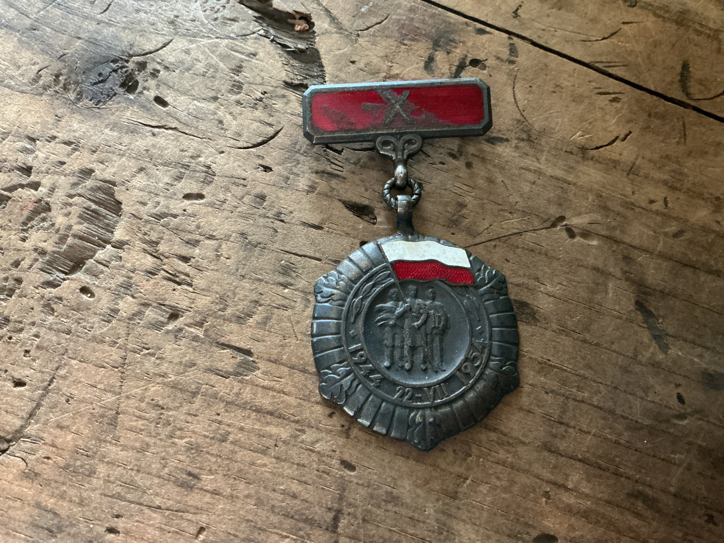 Polish People’s Republic Commemorative Medal-22 July 1944 Anniversary Badge